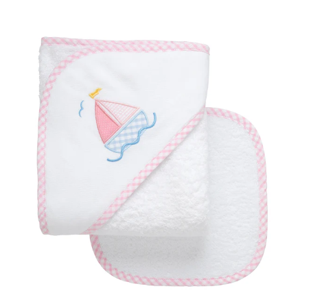 3 Marthas Appliqué Newborn Towel Set