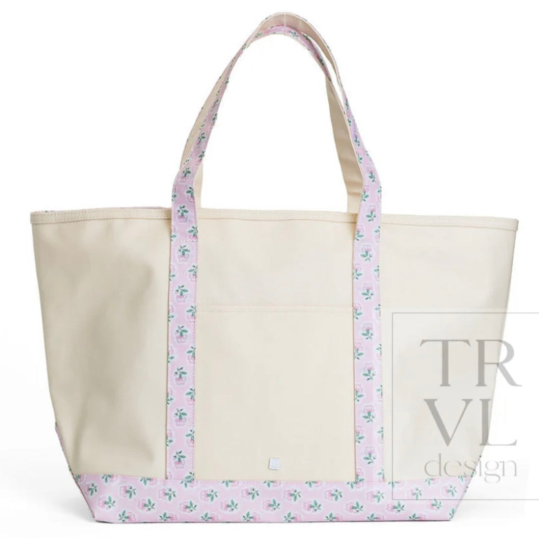 TRVL Maxi Tote